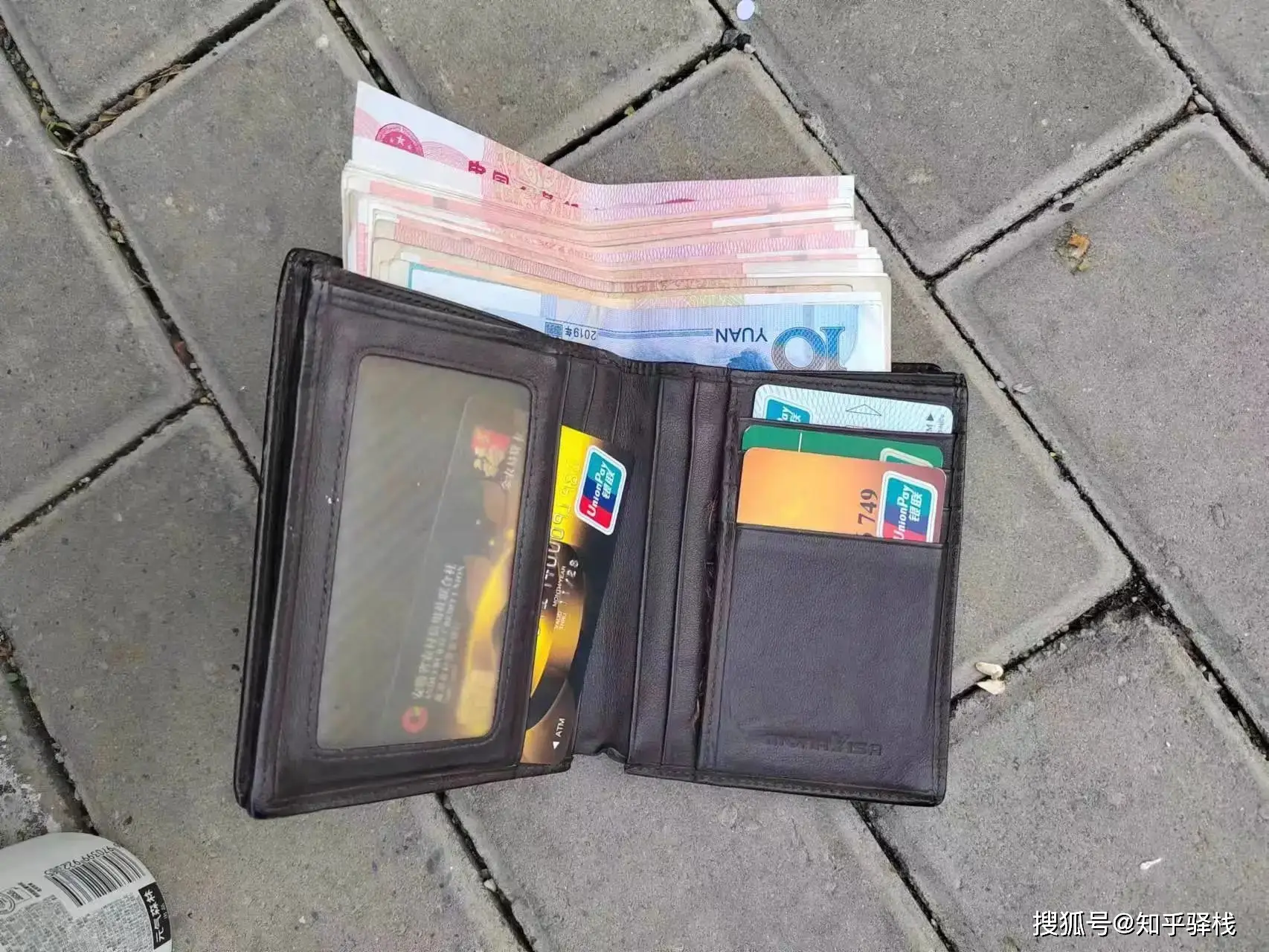 如果恢复带钱包用现金,你会习惯吗?算清 3 笔账再回答